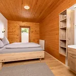 Chalet Almstueberl - Schiestl's Ferienhuetten Mayrhofen