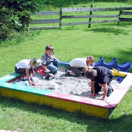 Almstueberl - Schiestl's Ferienhuetten 迈尔霍芬