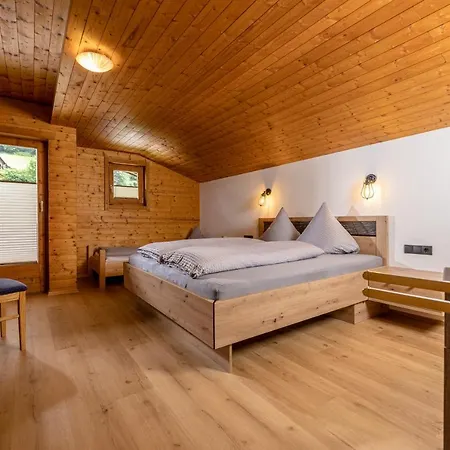 Almstueberl - Schiestl's Ferienhuetten Chalet *