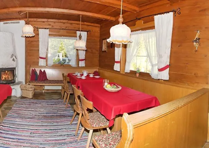 Almstueberl - Schiestl's Ferienhuetten Майрхофен