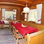 Horská chata Almstueberl - Schiestl's Ferienhuetten Mayrhofen